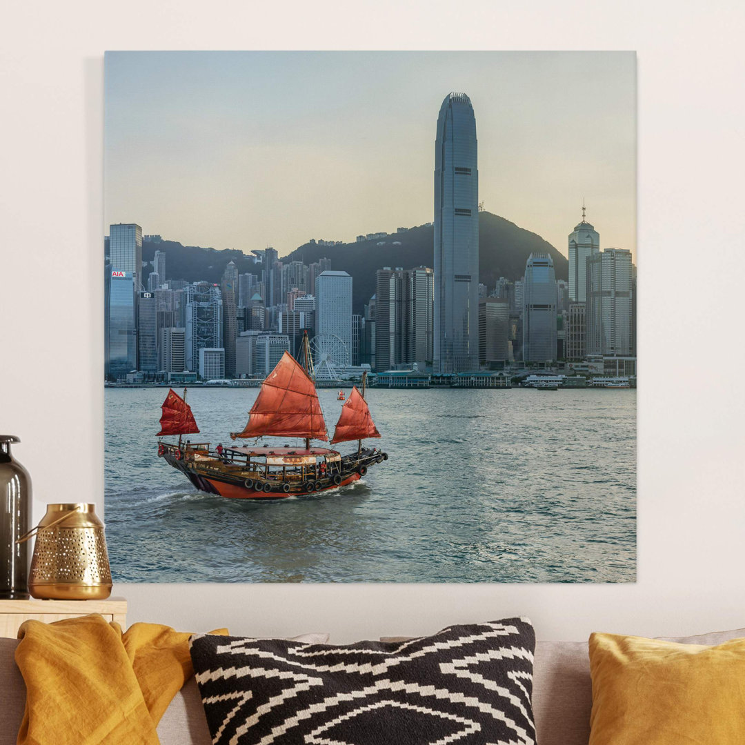 Fotografie Junk in Victoria Harbor von Jan Becke