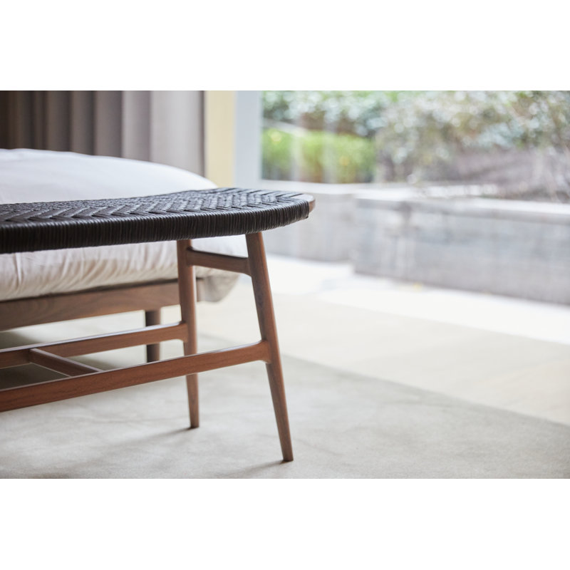 Banc Freja, Natural Walnut, Black Paper Cord