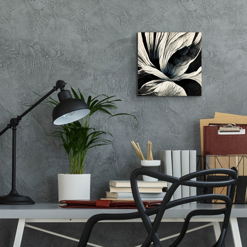 «Flowers Black White 25» par Ray Heere, H 12 po x l 12 po x P 0,13 po
