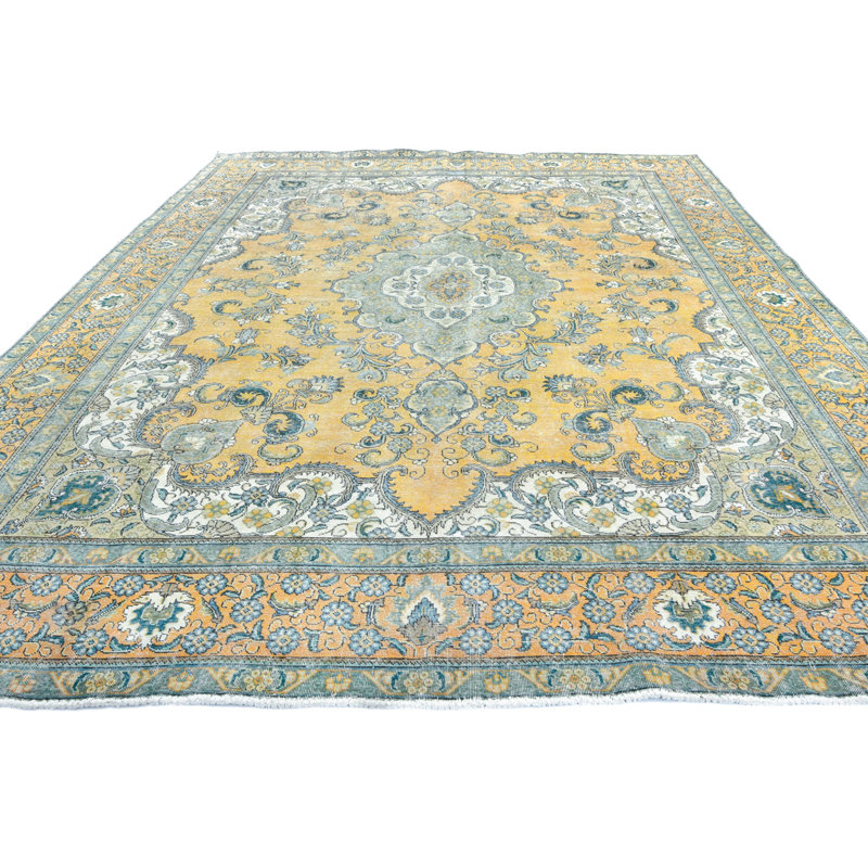 Semi Antique Muted Floral 12 Handmade Distressed Vintage Oriental Rug