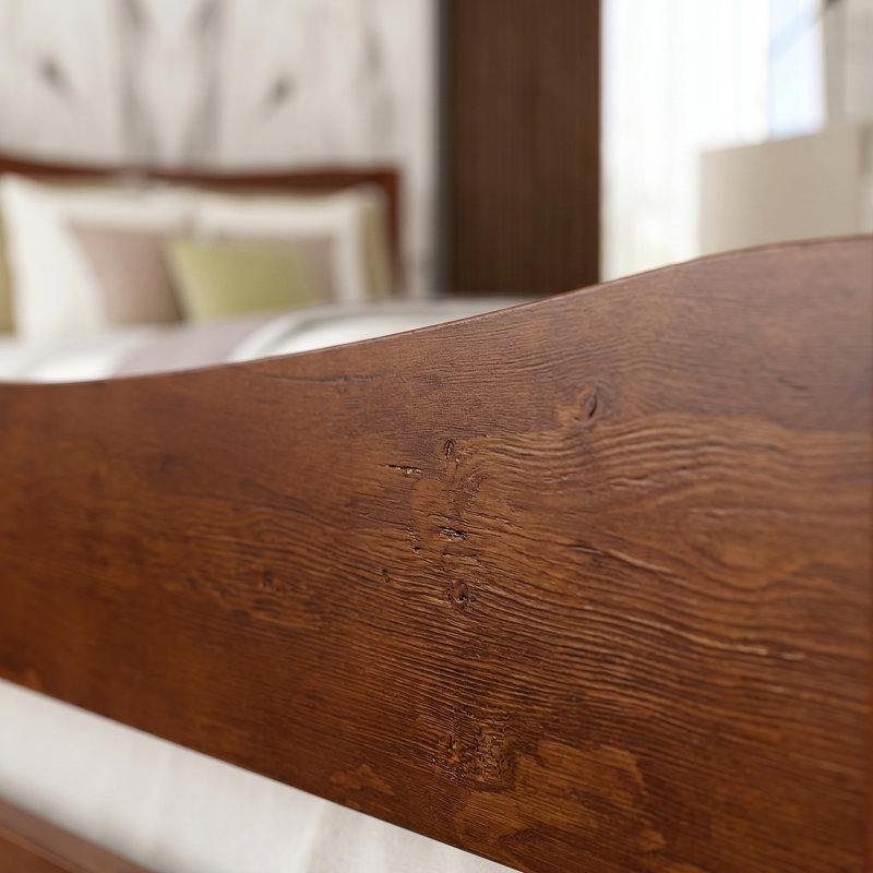 Lit plateforme simple en bois massif avec tête de lit au fini noyer