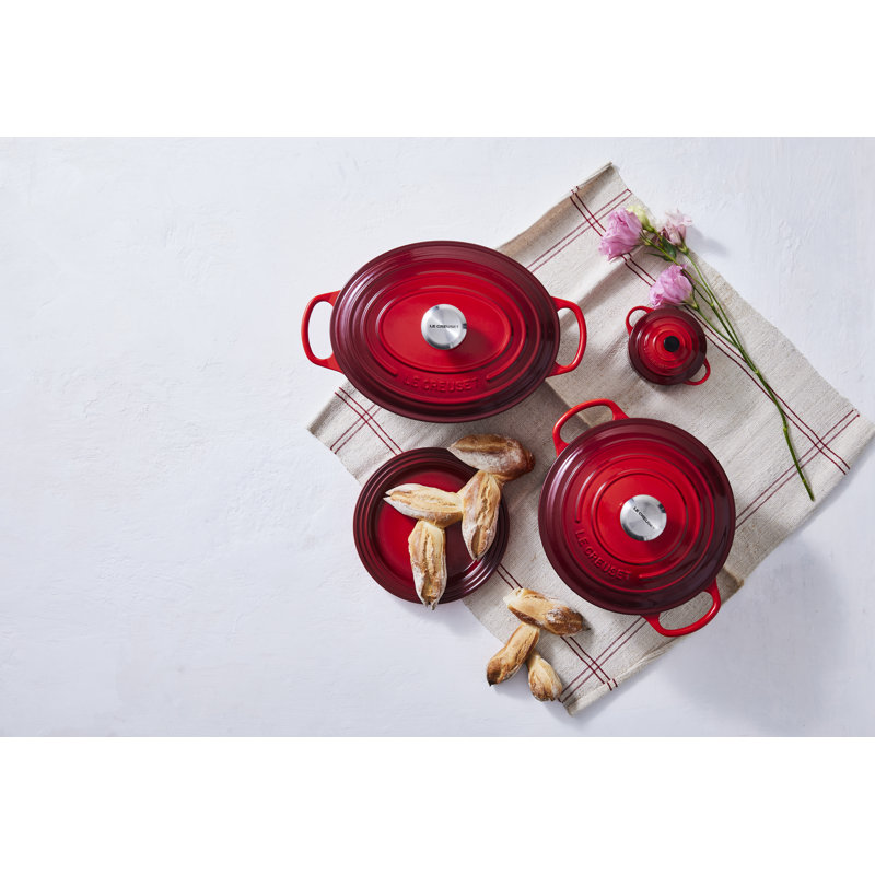 Le Creuset Enameled Cast Iron Oval Dutch Oven with Lid, 5 quarts, Cerise