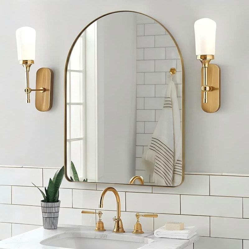 Miroir de salle de bain Hafsa Cadre en acier inoxydable, Or brossé, 36" x 28"