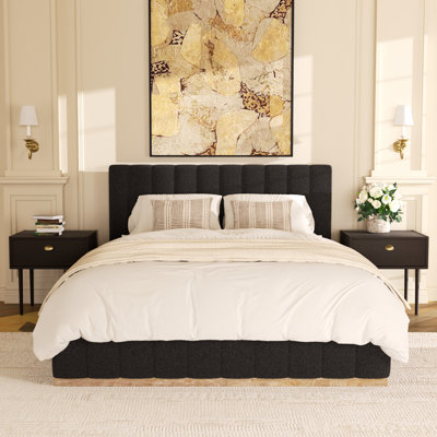 Braesyn Upholstered Bed