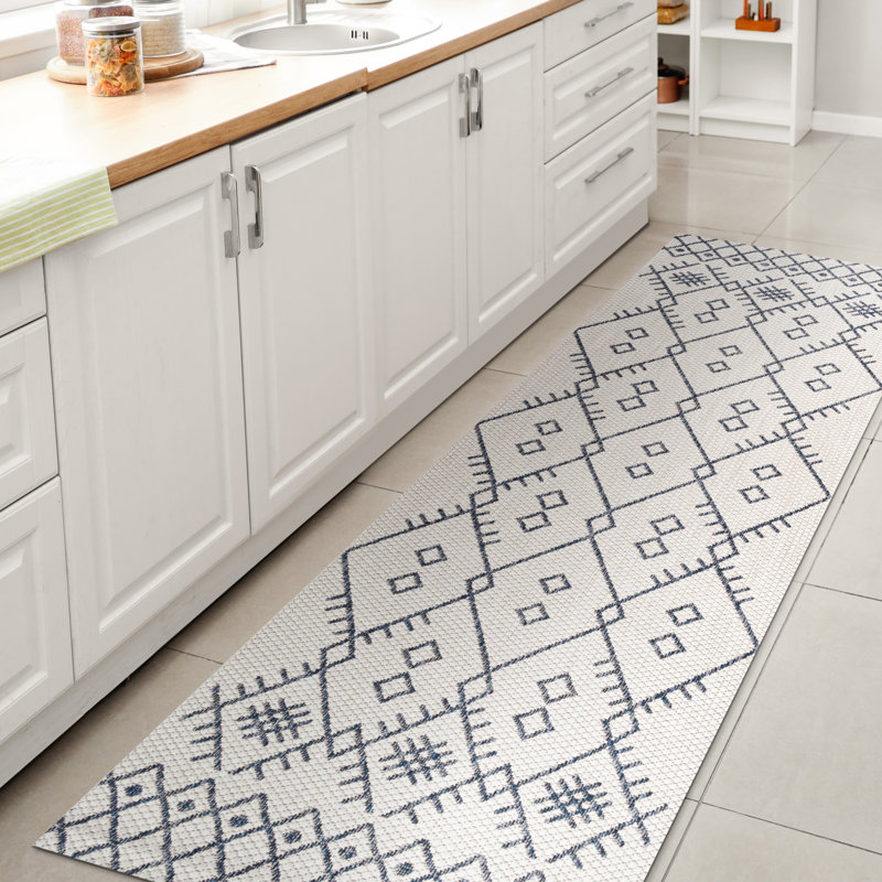 Tapis ivoire / bleu marine Boho, Tapis de couloir 2 pi 2 po x 8 pi