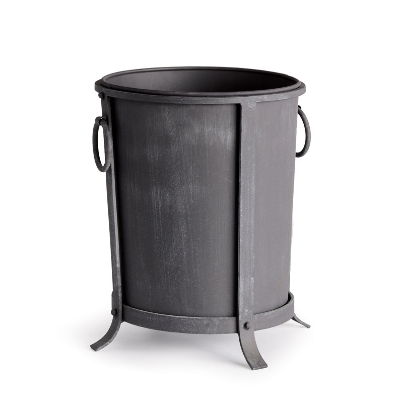 Oberon Planter Medium, 13" H x 13" W x 13" D