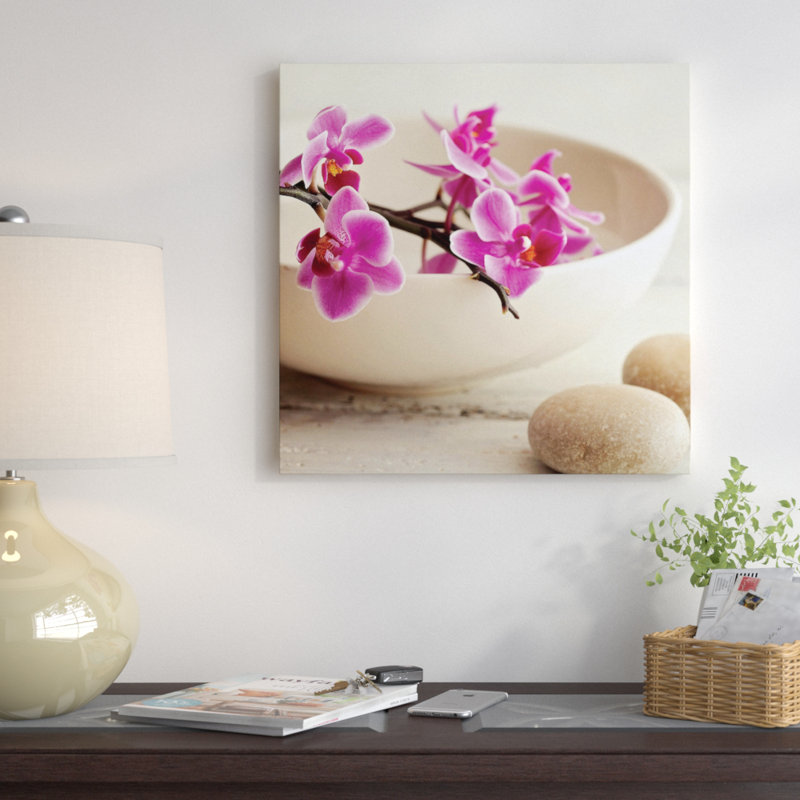 «Zen Pebble II» par PhotoINC Studio - impression sur toile tendue, H 18 po x l 18 po x P 1,5 po, Toile tendue