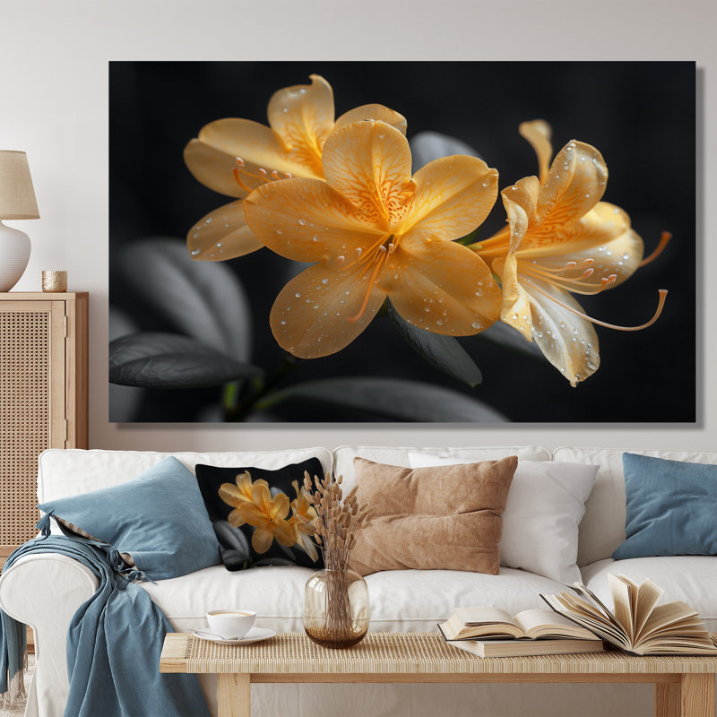 Rhododendron jaune et noir «Midnight Bloom I» - impression d'art mural rhododendron, Toile tendue, H 12 po x l 20 po