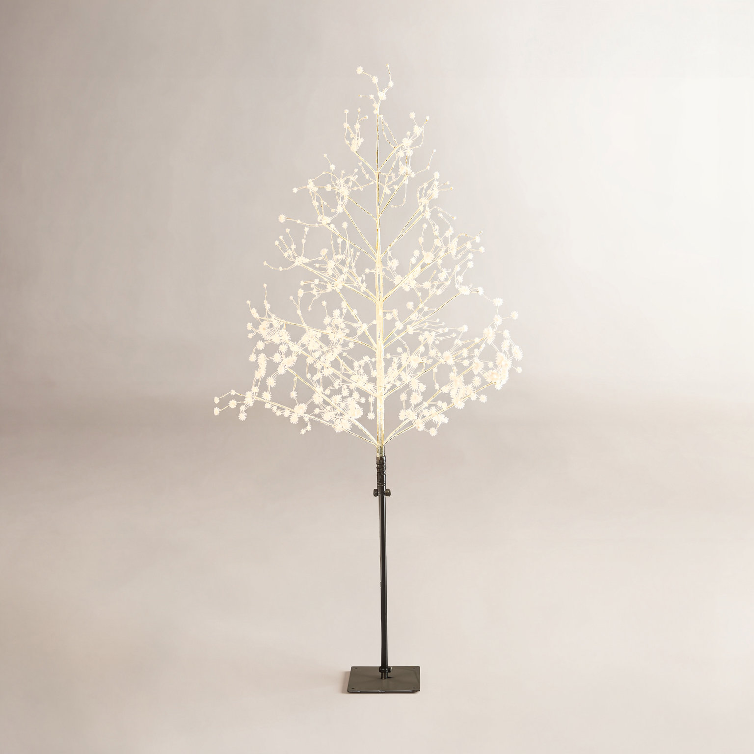Starlight Lighted Tree, Silver