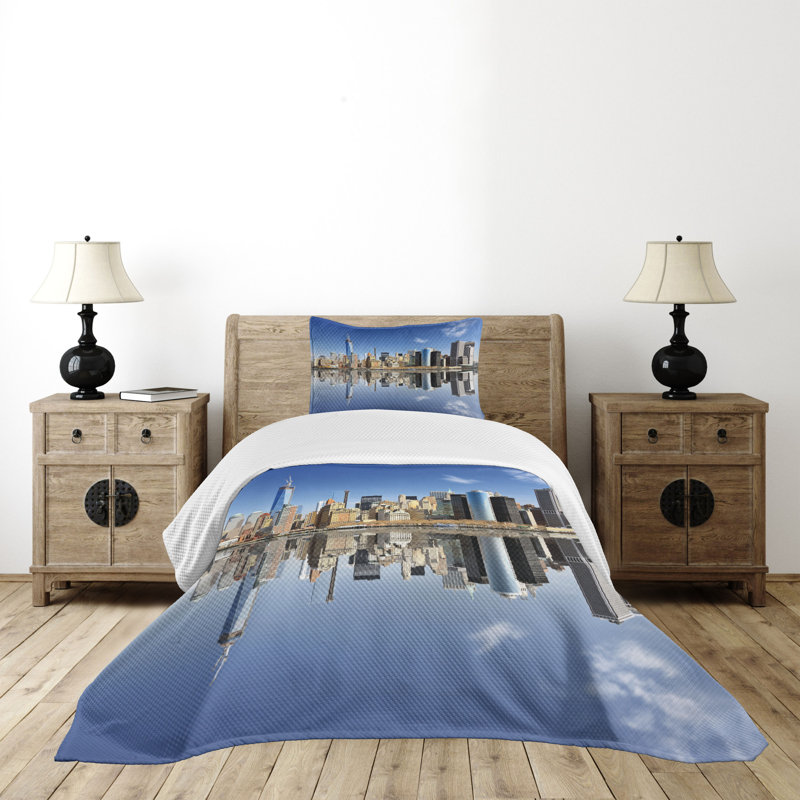 Ambesonne New York Bedspread Set  Manhattan Buildings  Multicolor, Twin Coverlet / Bedspread + 1 Standard Shams