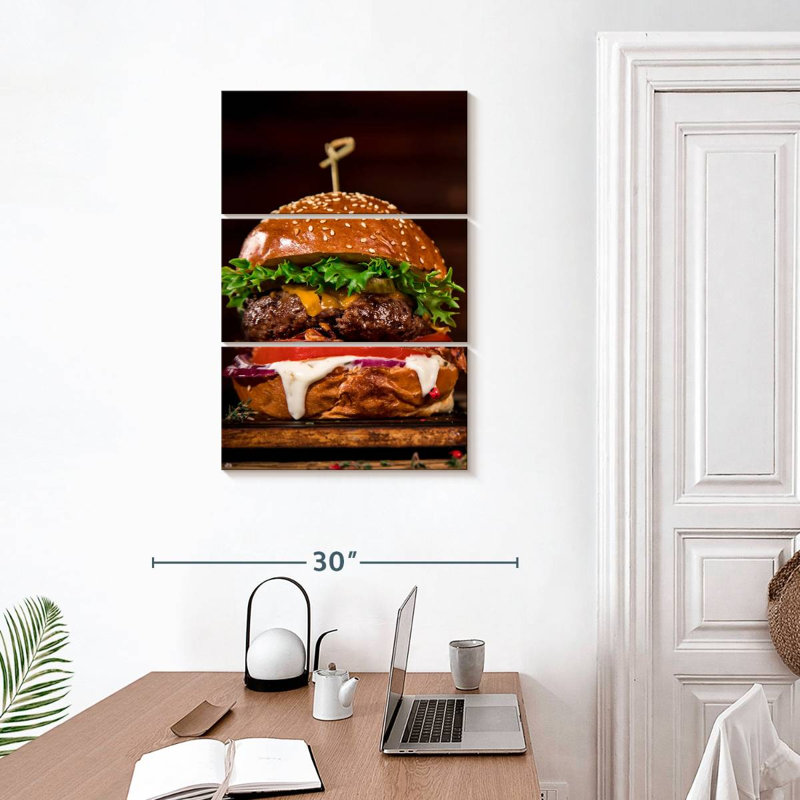 Yarlin Delicious Burger, 32" H x 20" W