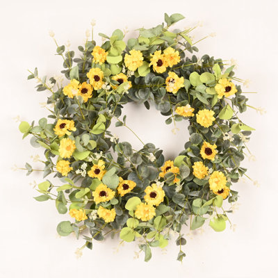 26" Handcrafted Eucalyptus Daisy No Holiday Wreath