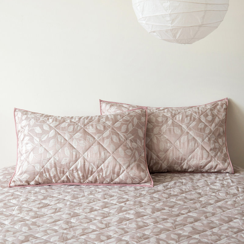 Abhipsa Luxury Jacquard Bedspread Sets, Super King Bedspread - 2 Shams, Blush