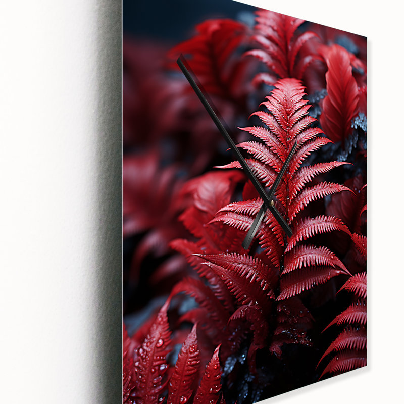 Horloge murale rose avec fougères roses Crimson Solitude, H 28 po x l 12 po x P 1 po