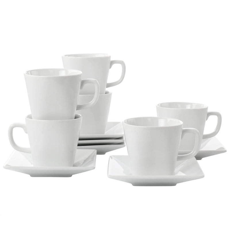 Tasse à café en porcelaine