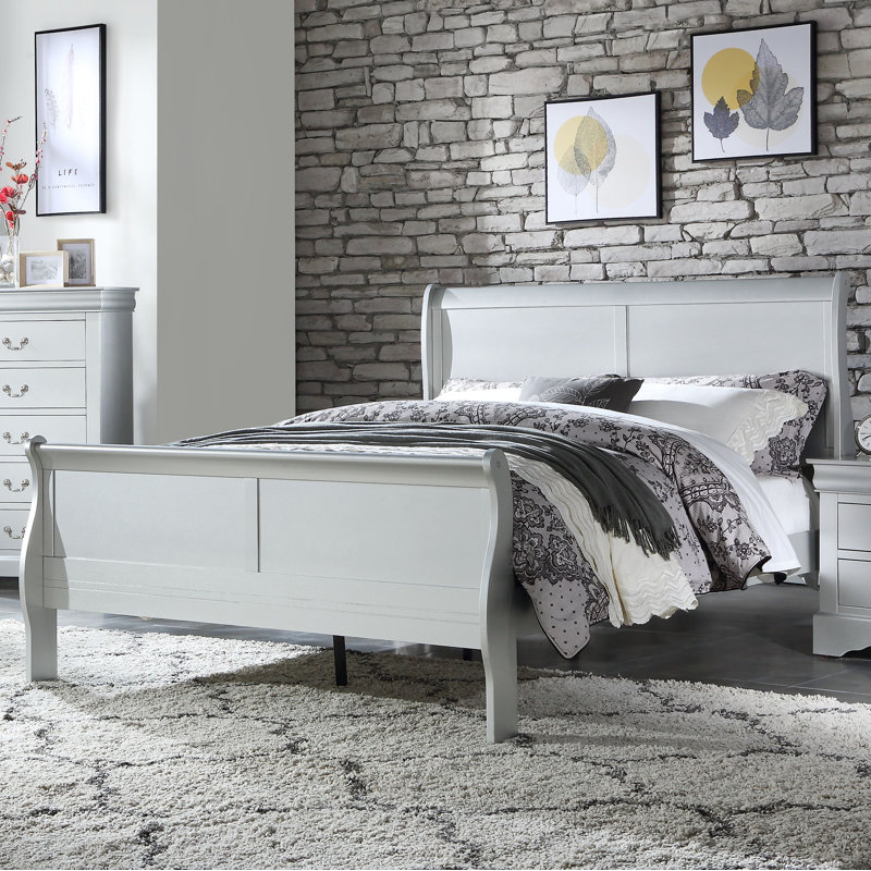 Teitelbaum Sleigh Bed, King, Platinum