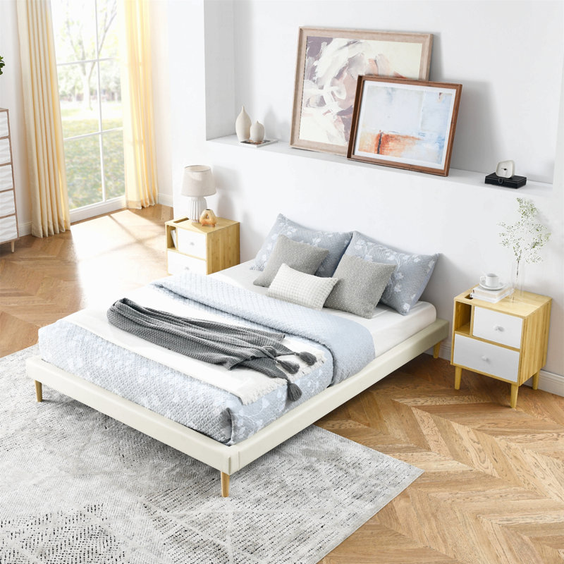 Base de lit plateforme à lattes en bois sans tête de lit