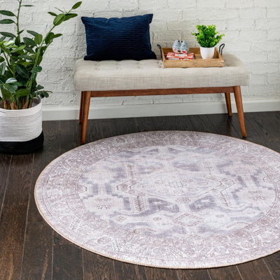 Tapis géométrique gris