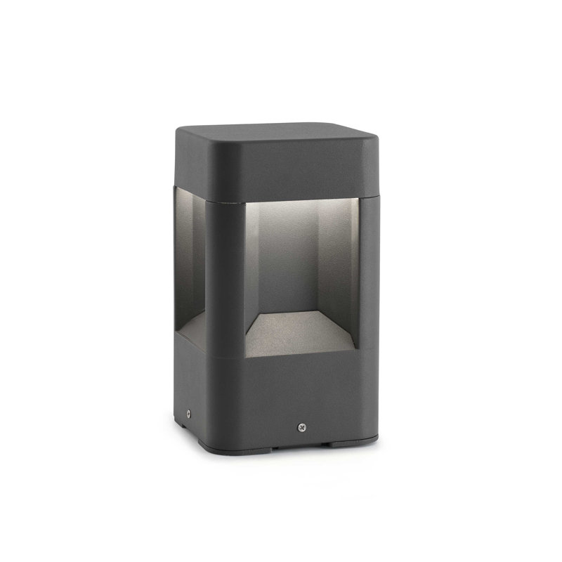 Pier Mount Light