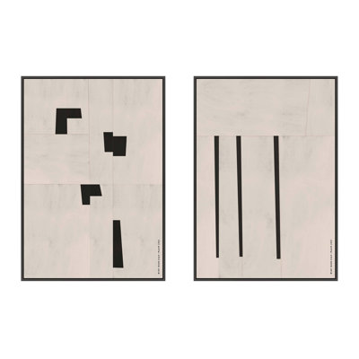 Scattered Set by Romina Gadler