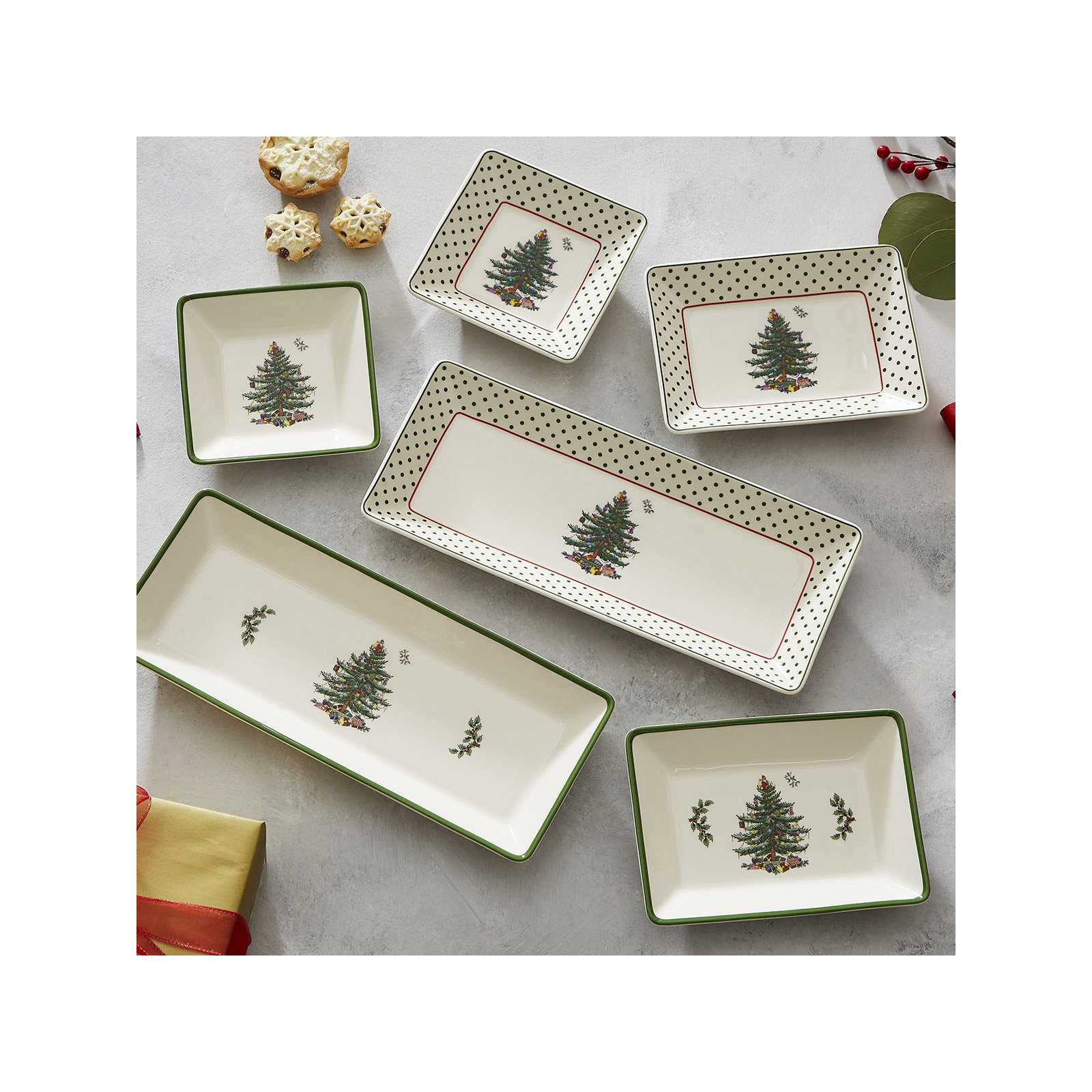 Polka Dot Nesting Trays, Set of 3