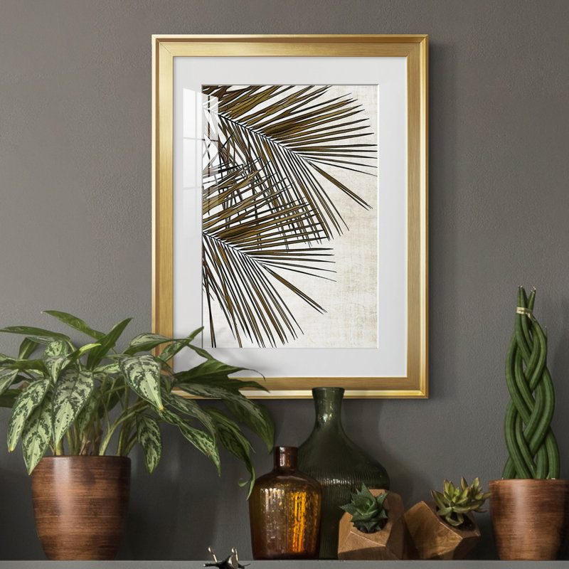 Palmier I - peinture encadrée, H 18,5 po x l 24,5 po x P 1,5 po, Or