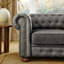 Canapé Chesterfield capitonné rembourré 3 places en polyuréthane avec accoudoirs cloutés