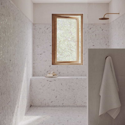 Fleur lilas pittoresque 11,81 po X 11,81 po Carrelage mural et de plancher en mosaïque aspect pierre Pebble (10,56 pieds carrés / caisse)
