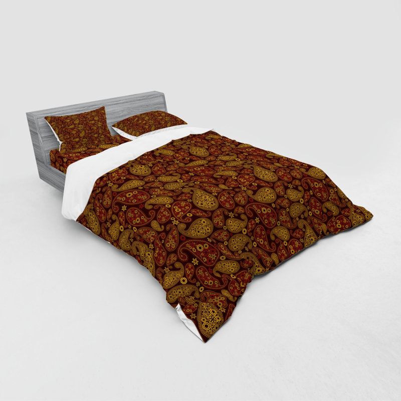 Modern & Contemporary Polyester Paisley Duvet Cover, Queen Duvet Cover + 3 Additional Pieces