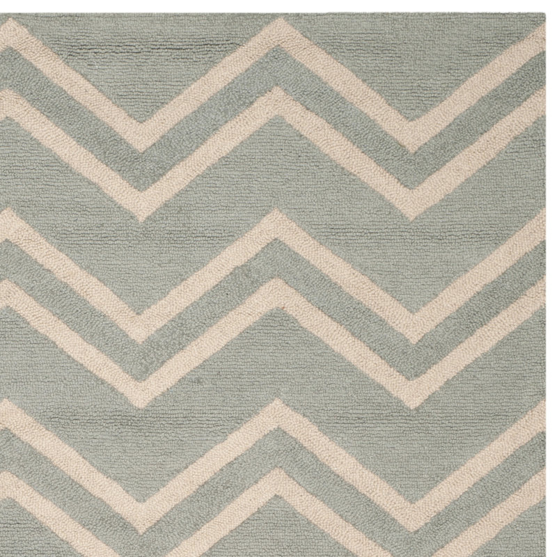 Sanyla Hand Tufted Wool/Cotton/Latex Chevron Rug in Gray/Beige, Runner 2'6" x 10'