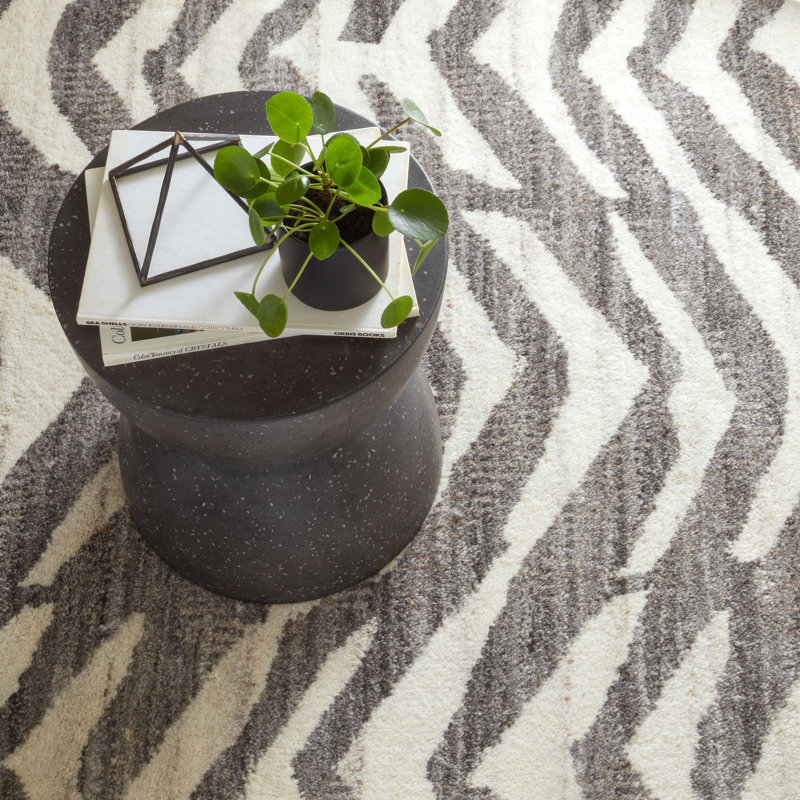 Farah Grey Hand Knotted Wool Rug, Rectangle 8' x 10'
