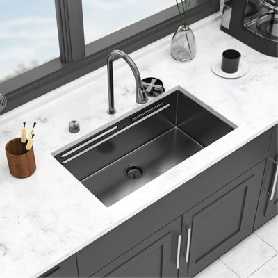 Évier de cuisine encastrable 33 po x 16,39 po 10 po en acier inoxydable noir T304 de calibre 16 avec 3 modes d'eau et évier cascade à revêtement en nano, fonction de lavage des tasses