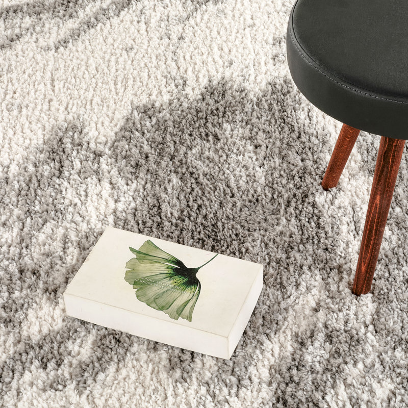 Serene Ivory & Gray Abstract Shag Modern Rug, 6'4" x 9'4", Ivory/Gray
