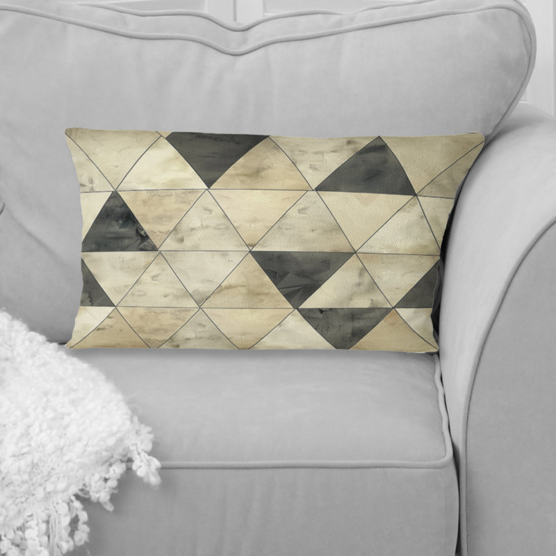 Coussin lombaire brun à motif de triangles IV