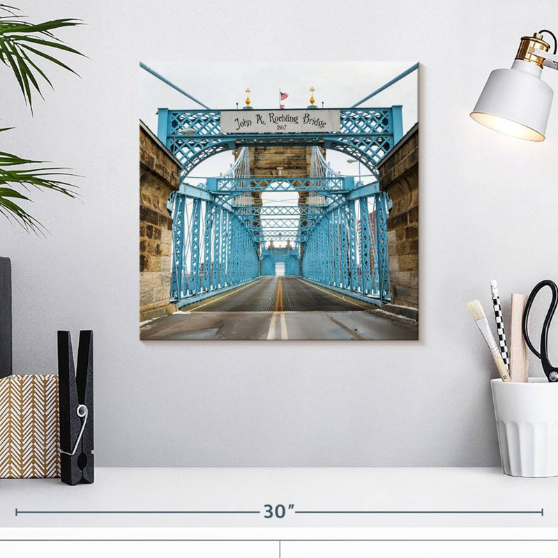 Pont suspendu Lilie John Roebler, H 16 po x l 16 po