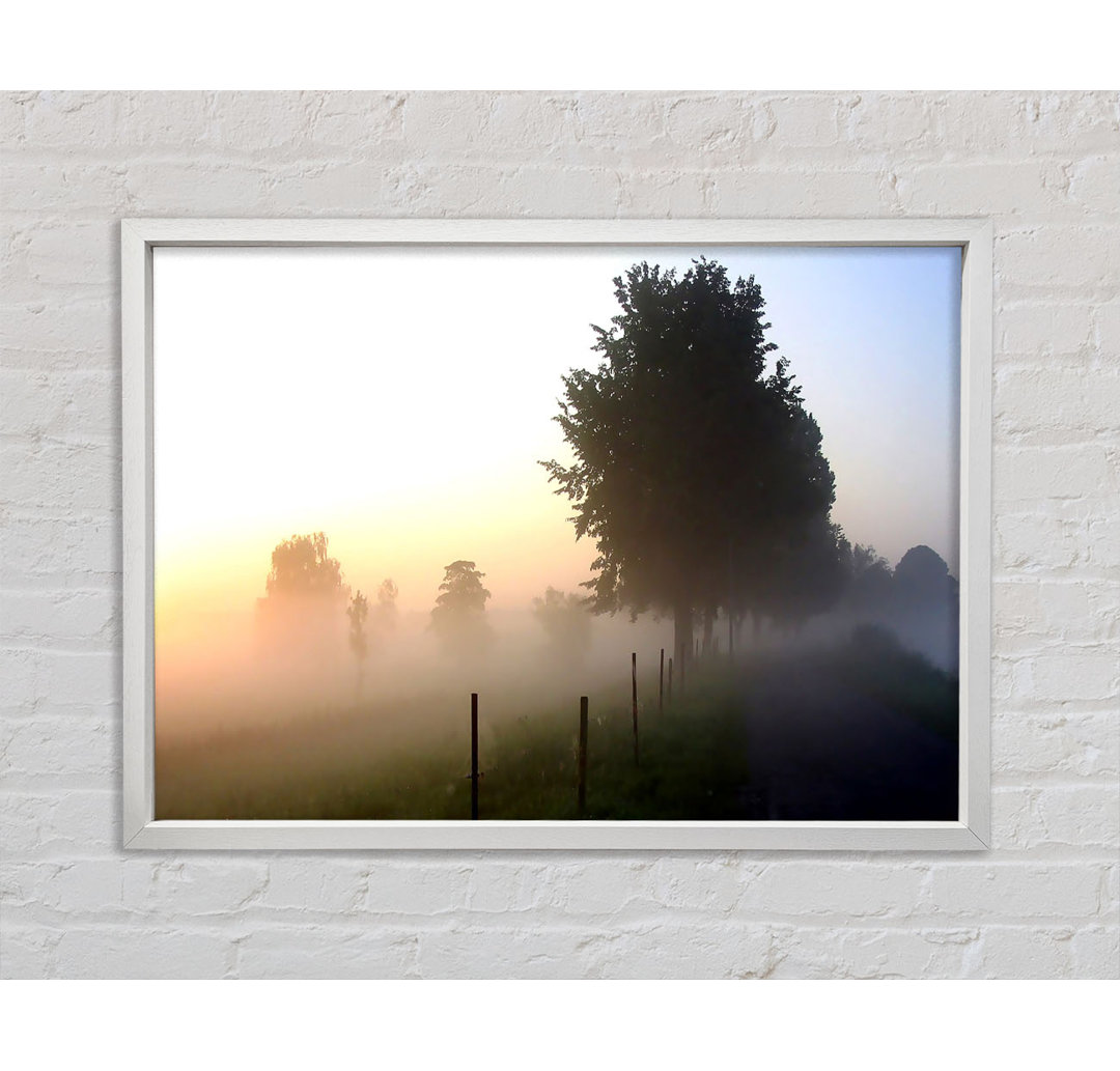 Mist In The English Countryside - Einzelner Bilderrahmen Kunstdrucke auf Leinwand