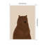 «Bear with Bee Beige» par Molly Dillon de The Lil Dills Shop, reproduction d'art sur toile encadrée