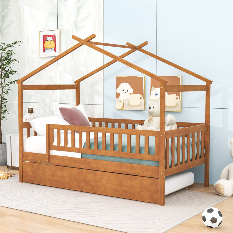 Quiogue Daybed with Trundle, Walnut, Twin