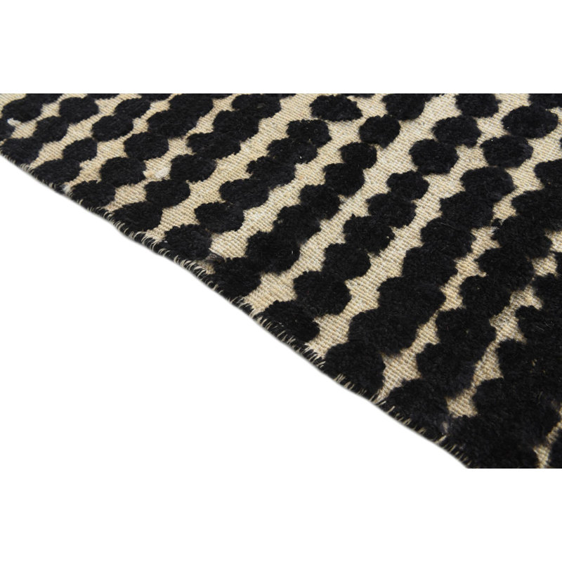 Tapis noir 7 x 7 po Philip