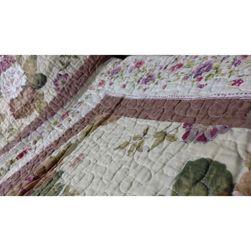 Elegant Modern & Contemporary Floral Quilt, Queen Quilt + 2 Standard Shams