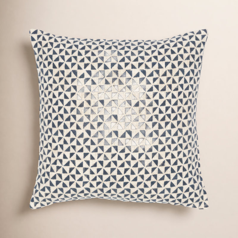 Coussin Zetta, Beige / Chameau, 20 po x 20 po, Polyester/ bourre en polyester
