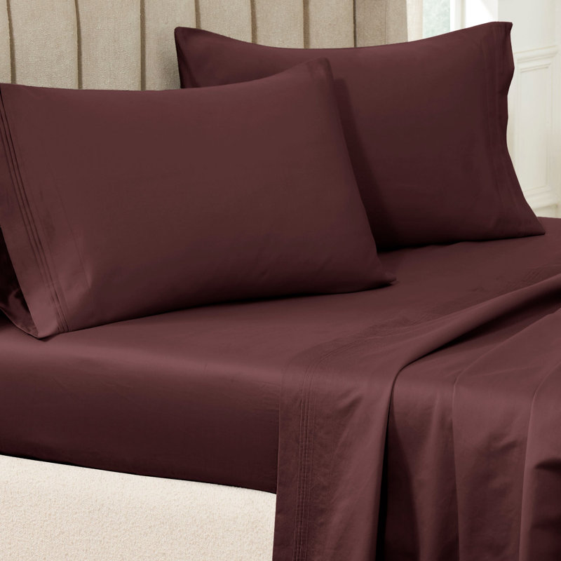 Ensemble de taies d'oreiller de couleur unie en coton égyptien certifié 650 fils Aldin, Très grand lit, Prune