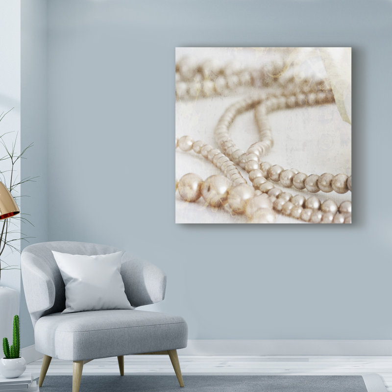 « antique perles », reproduction de photo sur toile tendue, H 14 po x l 14 po x P 2 po