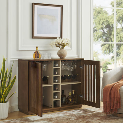 Armoire à liqueur évidée cannelée de style Mid-Century, armoire buffet avec porte-verres à vin et support à vin, armoire de rangement pour le salon, le vestibule, le couloir, la salle à manger, la cuisine