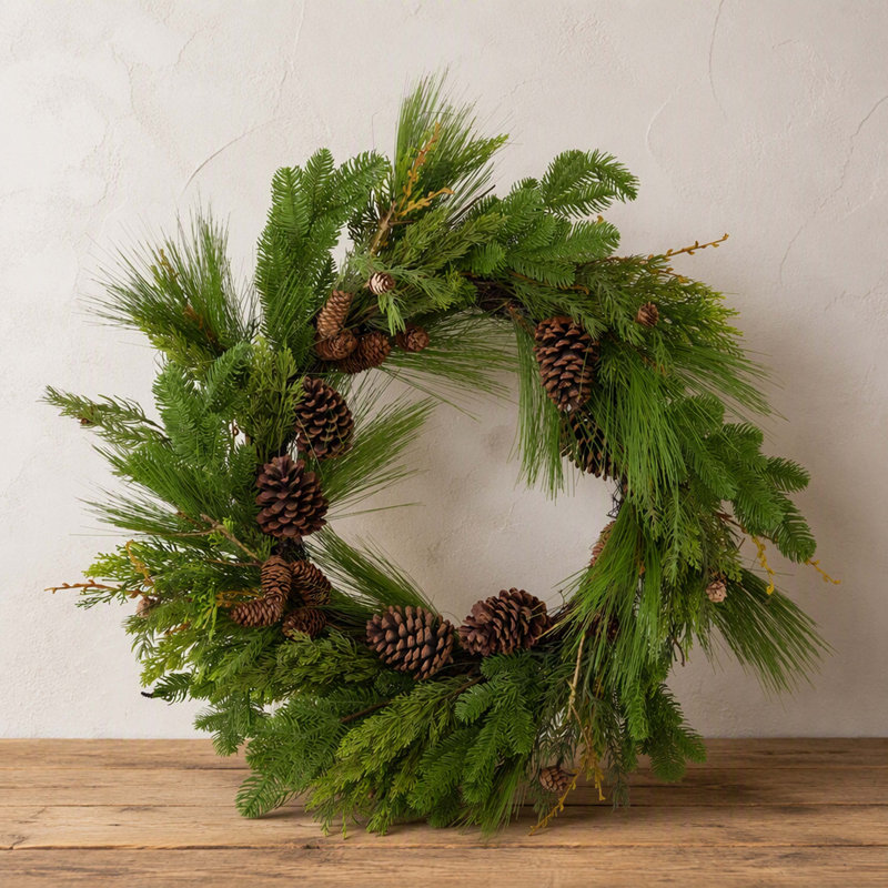 Couronne de feuillage artificiel vert de 22 pouces