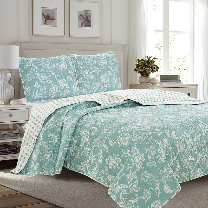Gray King Reversible Microfiber Floral Quilt Set