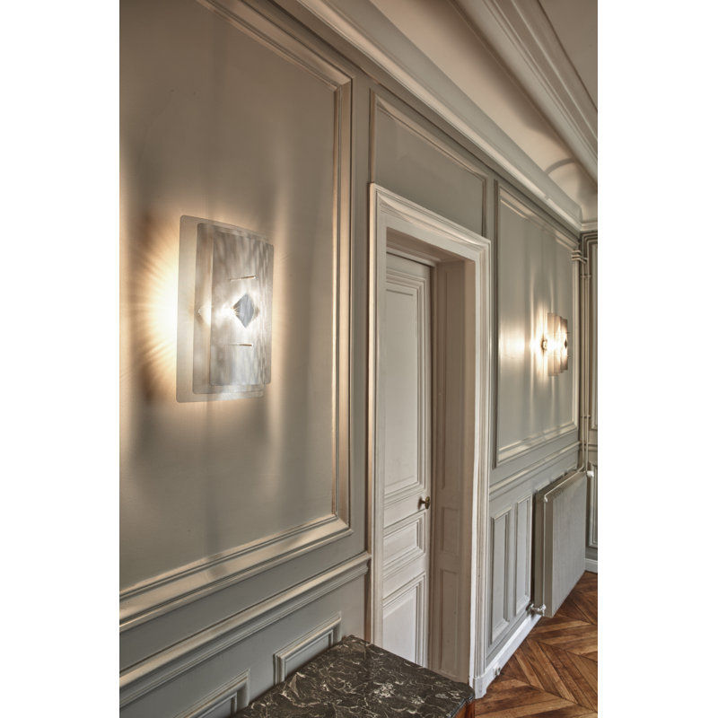 1 - Light Flush Mounted Sconce