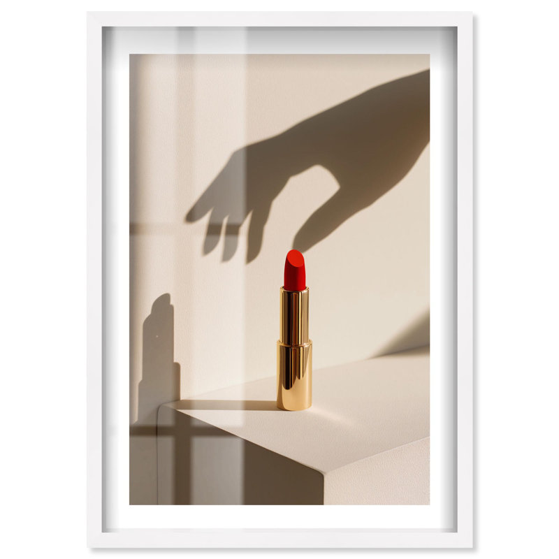 Décoration murale rouge à lèvres rouge Glam Shadowbox par Notoriart, cadre blanc, 11 x 16, Cadre blanc, H 16 po x l 11 po