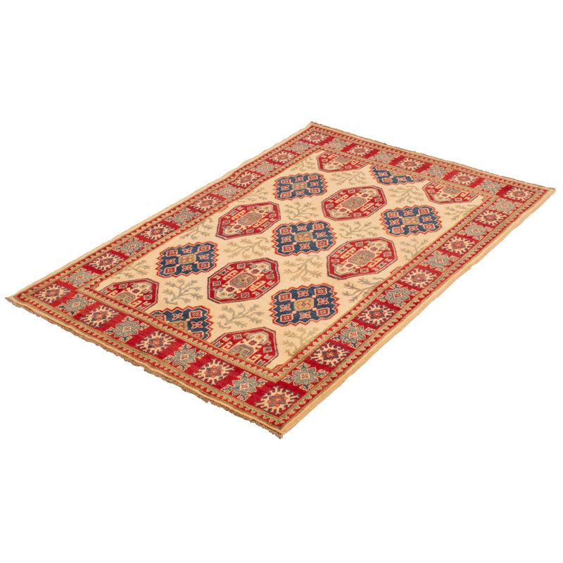 Tapis crème Finest Ghazni 4 pi 10 po x 6 pi 10 po