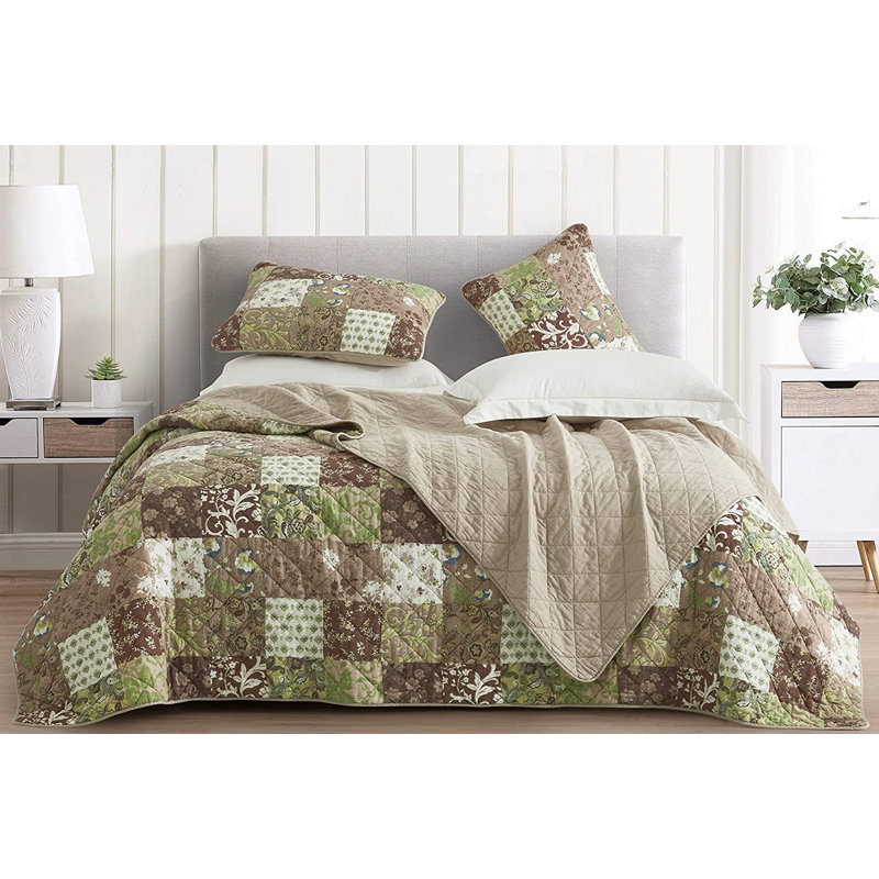 Boho Washed Cotton Floral Printed Patchwork Quilt Set, Brown/Taupe/Green/White, Queen Quilt + 2 Standard Shams
